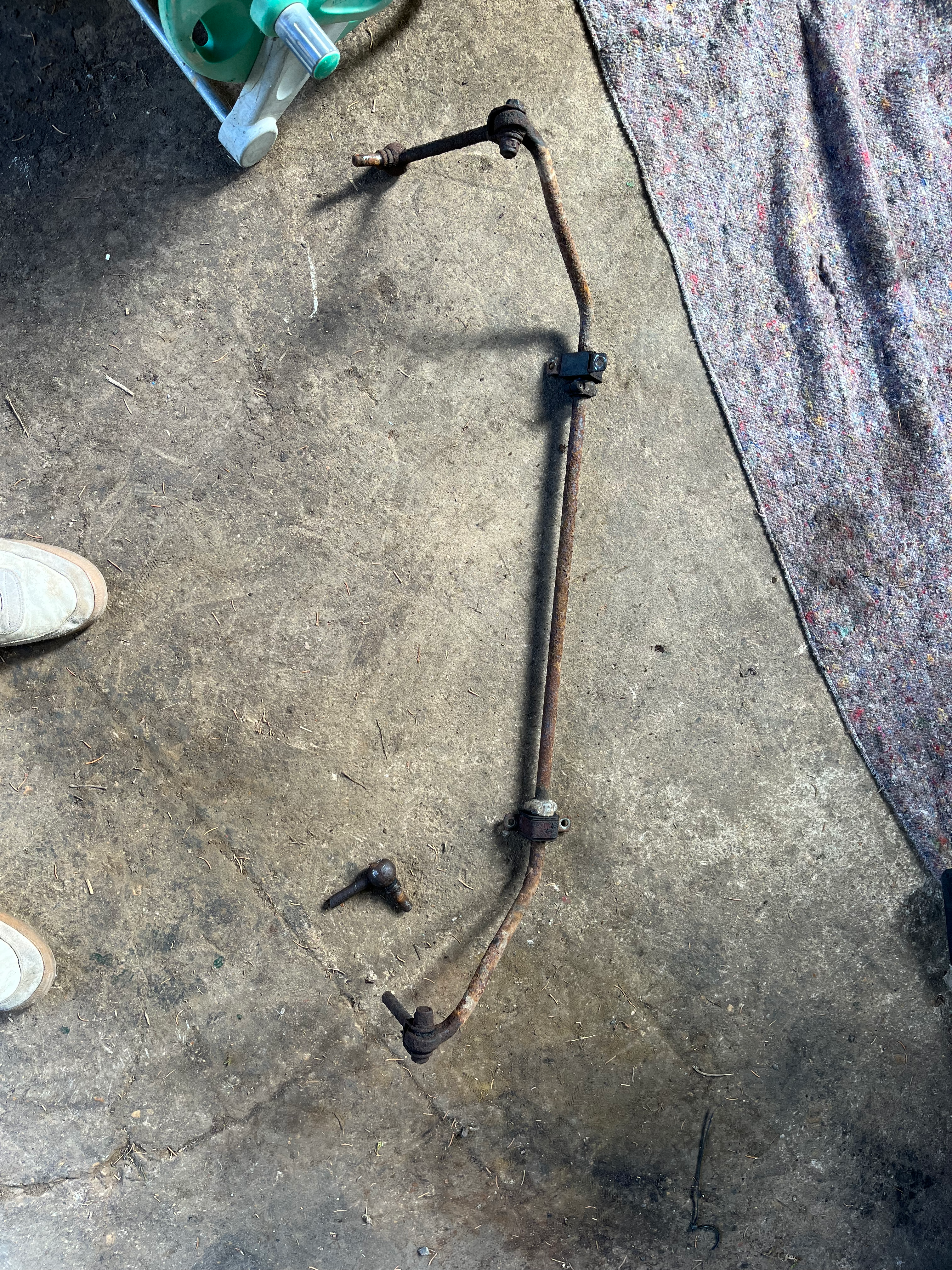 Old anti roll bar